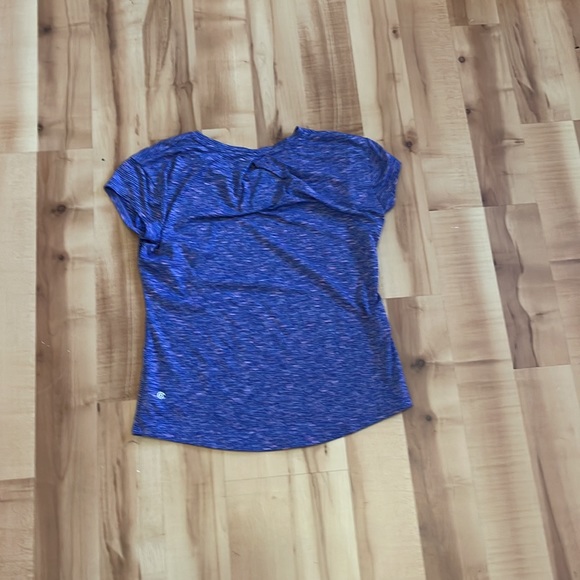 short sleeve shirt - Picture 2 of 2